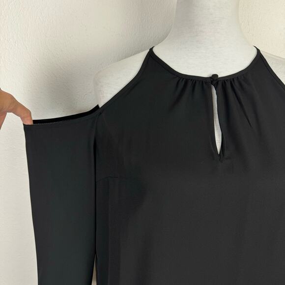 1.State | NWT Winter Garden Rich Black Cold Shoulder Lightweight Flowing Blouse - Picture 6 of 12